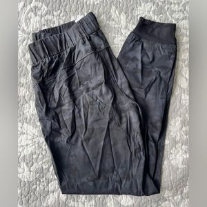 Ziya camo joggers